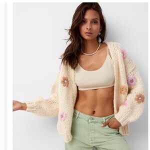 NWT ‼️ FRNCH Paris Taya 3D floral cardigan